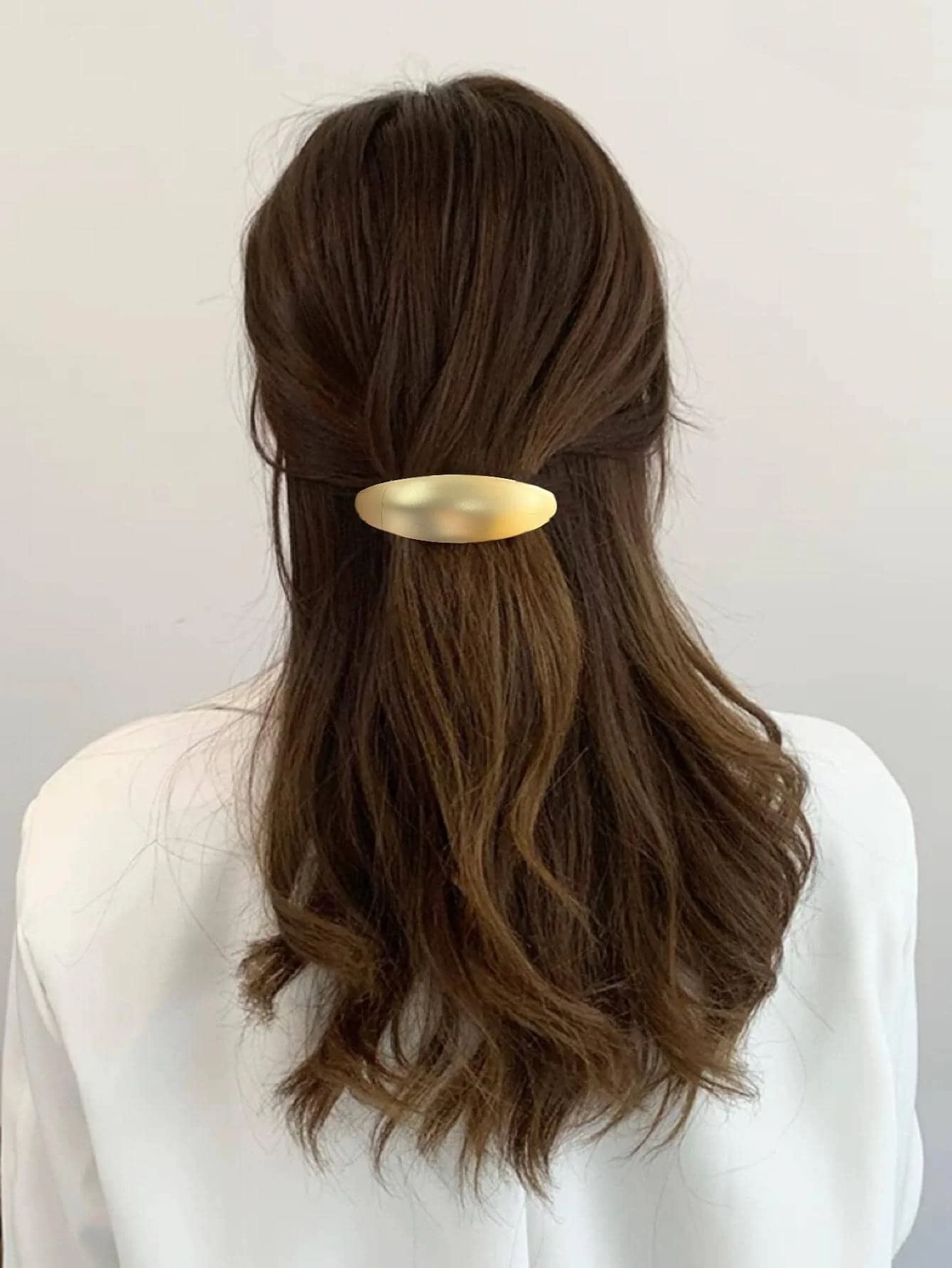 Korean Daily Lifestyle - 1pc Women Oval Decor Fashionable French