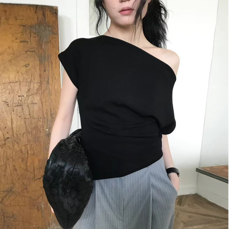 Elegant One-Shoulder Design Se – обзор и цена Korean Lifestyle & Kids Boutique Photos